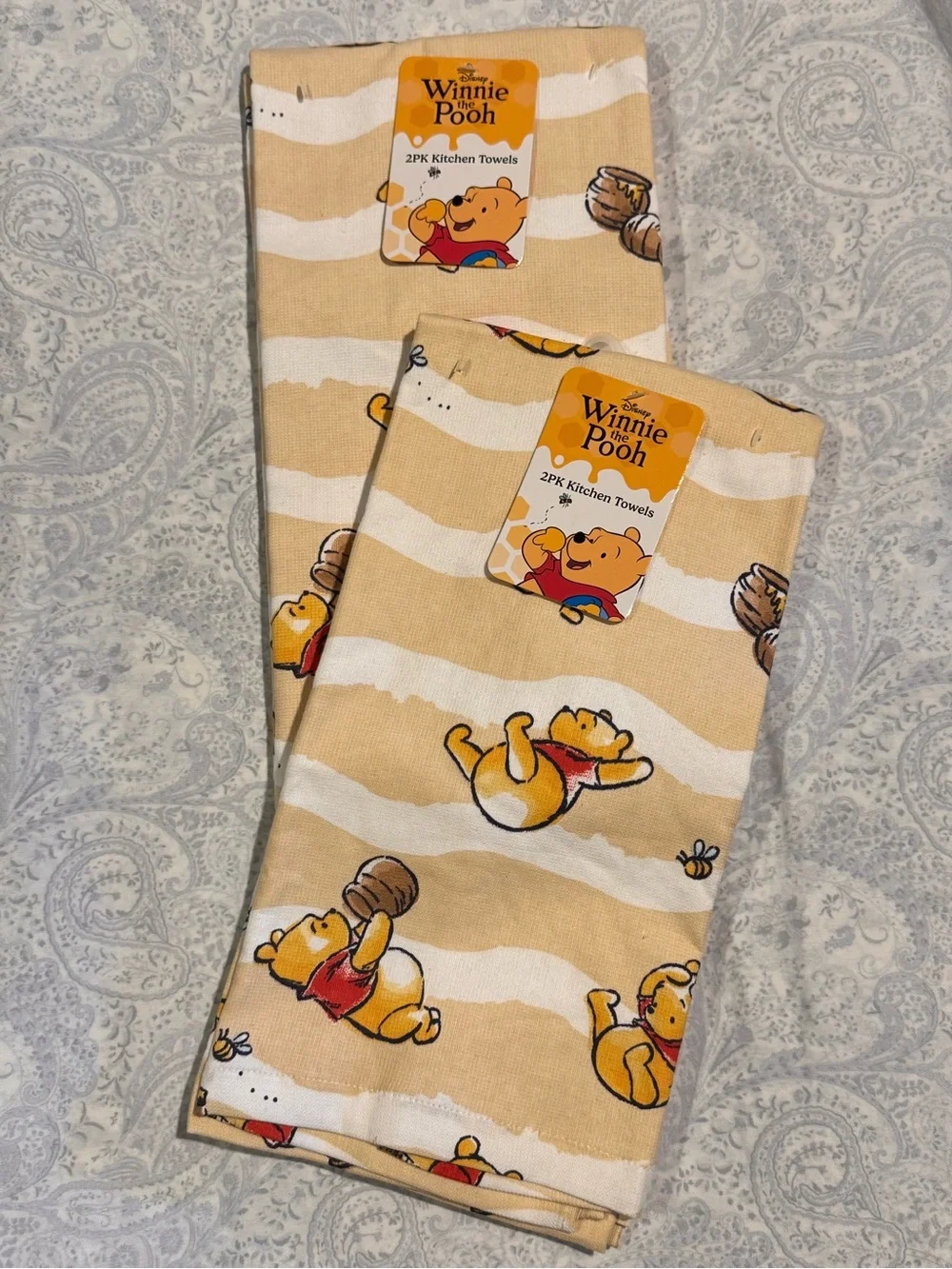 Disney Winnie the Pooh 100% Cotton Large 18x28 in. Kitchen Towel Set of 4 towels